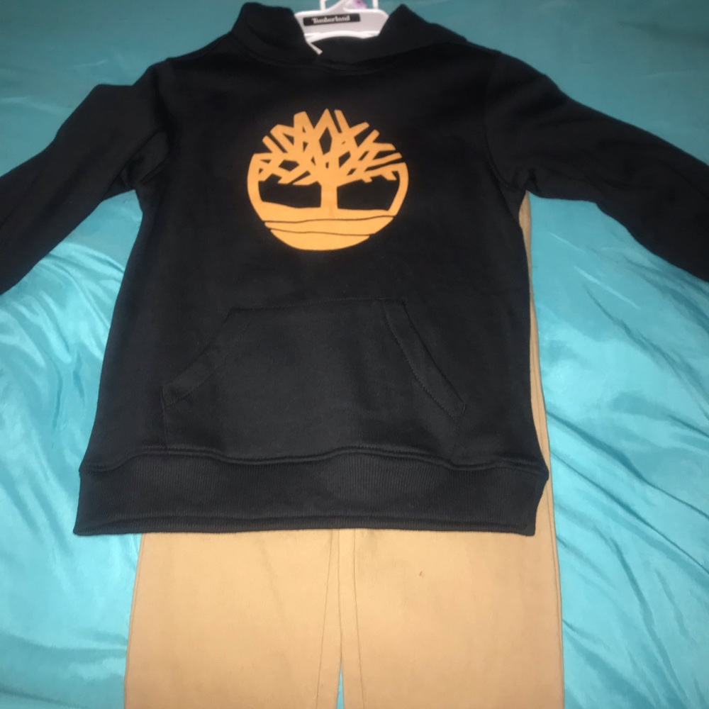 Boys Timberland jogger & hoodie set
